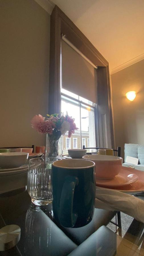 3 Notting Hill, Portobello Road-Amazing Location! Londra Exterior foto